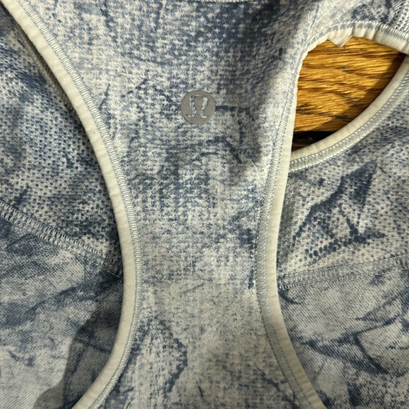 lululemon | Ebb to Train Bra *Wash White / Black / Luna 4 - Picture 7 of 7